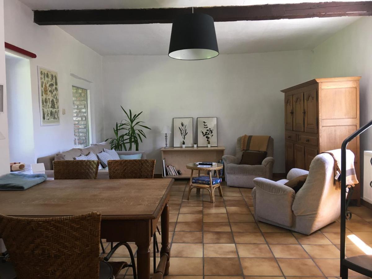 Holiday Home "Les Ancolies " Gite Citadin Spa Luaran gambar