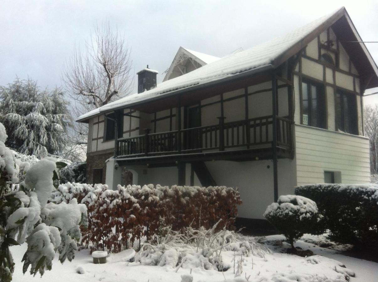 Holiday Home "Les Ancolies " Gite Citadin Spa Luaran gambar